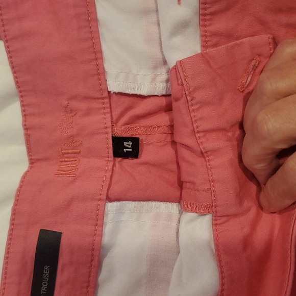 Kut from the Kloth Cropped Trousers Size 14 - Picture 3 of 8